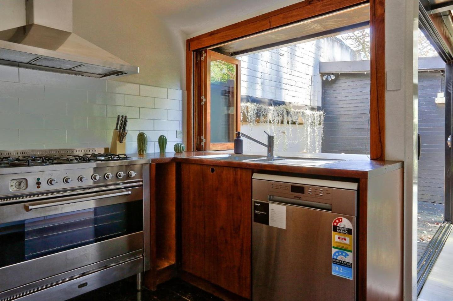 Unique 2 Bedroom House Pyrmont 2 E-Bikes Included Sydney Eksteriør billede